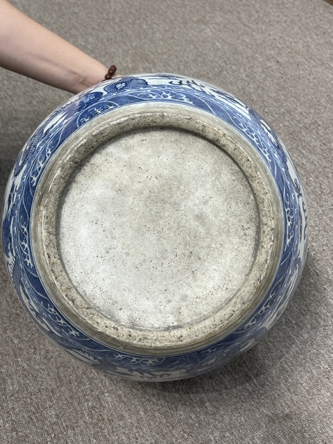 古玩陶瓷青花九龍紋卷缸真品鑒賞圖