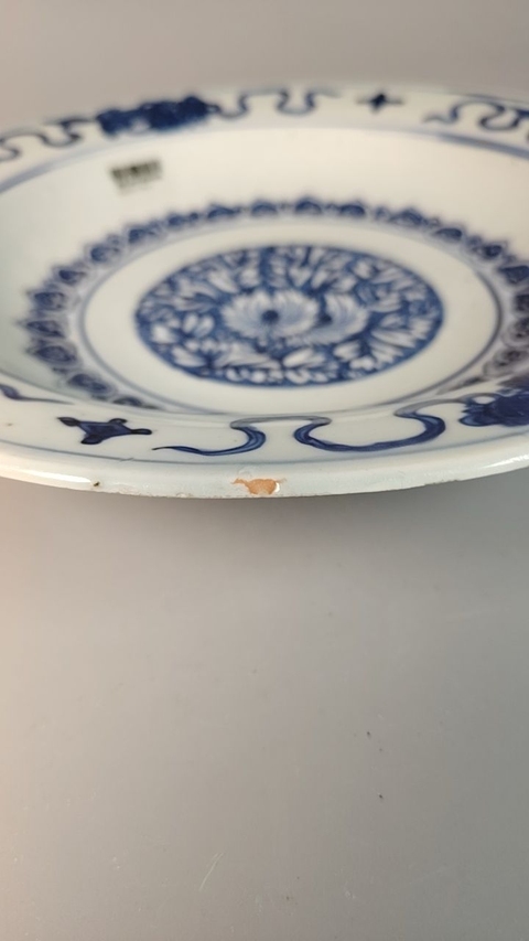 古玩陶瓷青花盤真品鑒賞圖