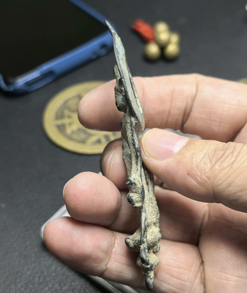 古玩銅器板凳佛真品鑒賞圖