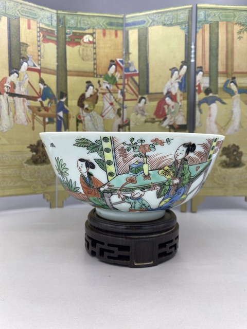 古玩陶瓷五彩仕女嬰戲圖撇口碗真品鑒賞圖