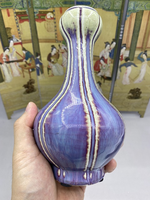 古玩陶瓷鈞紅窯變釉蒜頭瓶真品鑒賞圖