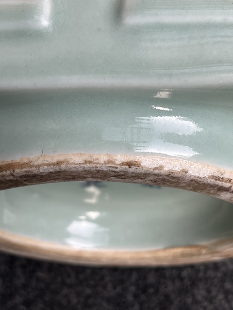 古玩陶瓷冬青釉八卦琮式瓶真品鑒賞圖