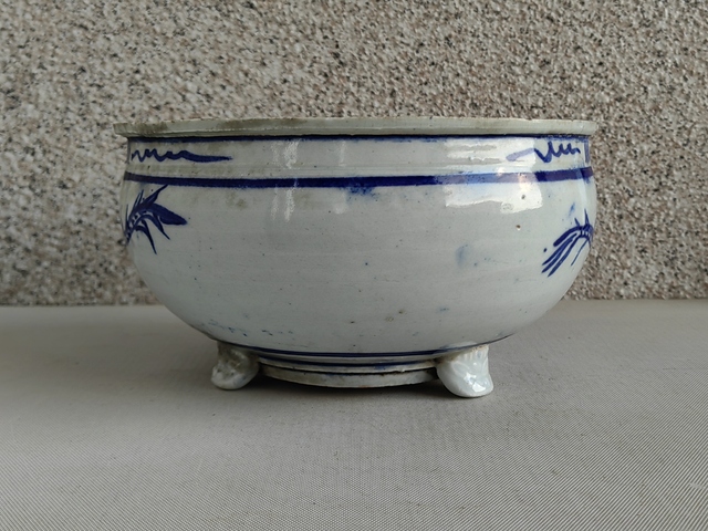 古玩陶瓷青花龍紋香爐拍賣,當前價格580元