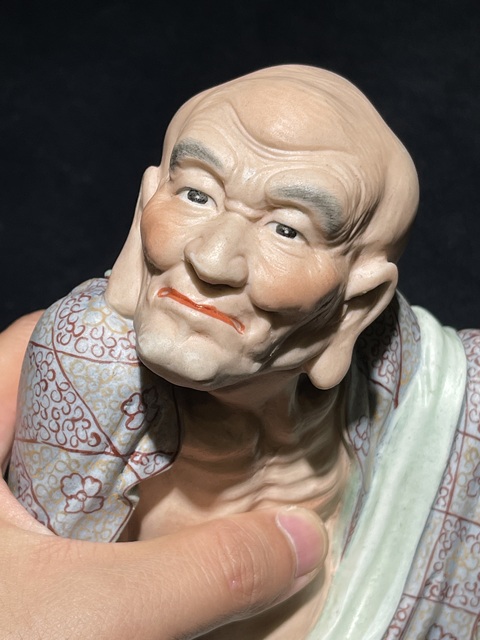 古玩陶瓷粉彩羅漢瓷像真品鑒賞圖