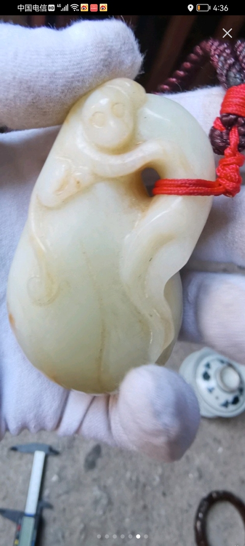古玩玉器和田玉猴把件真品鑒賞圖