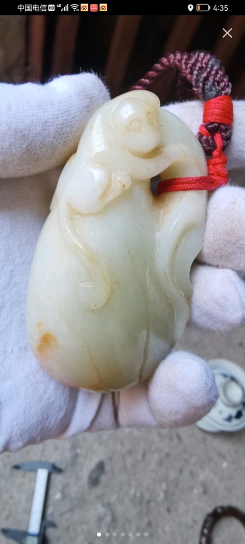 古玩玉器和田玉猴把件真品鑒賞圖