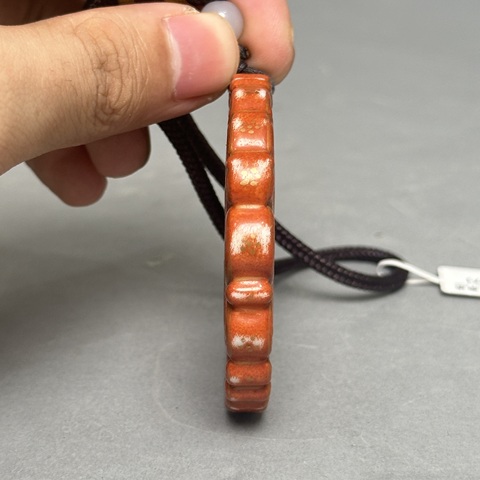 古玩陶瓷珊瑚紅釉雙龍捧壽配飾真品鑒賞圖