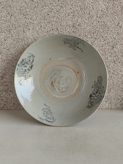 古玩陶瓷魚紋青花盤真品鑒賞圖