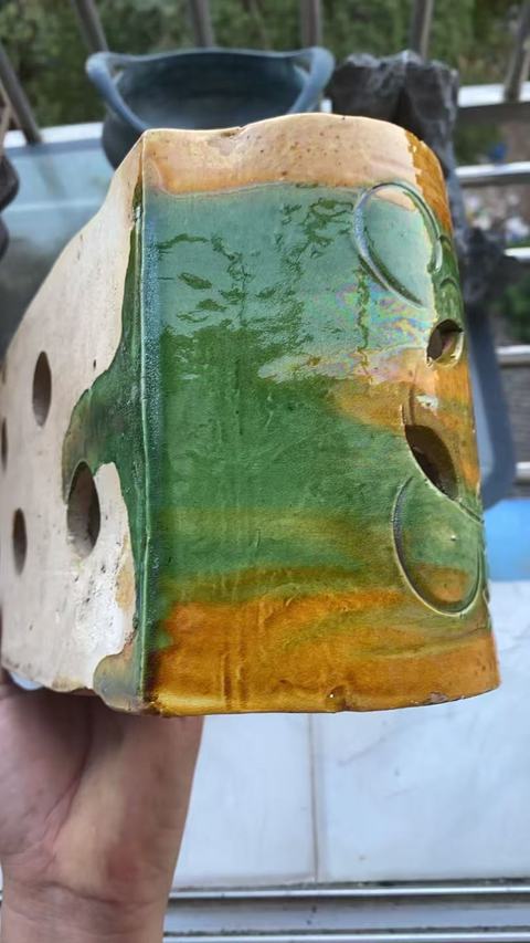 古玩陶瓷素三彩瓷枕真品鑒賞圖