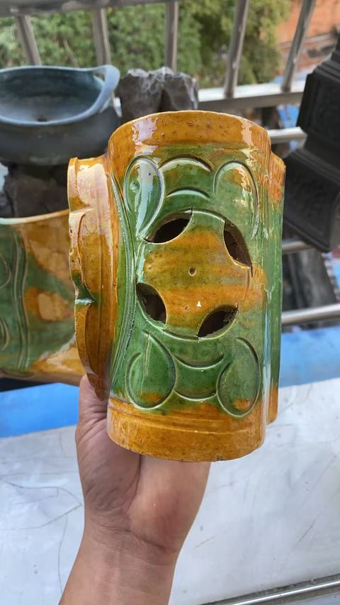 古玩陶瓷素三彩瓷枕真品鑒賞圖