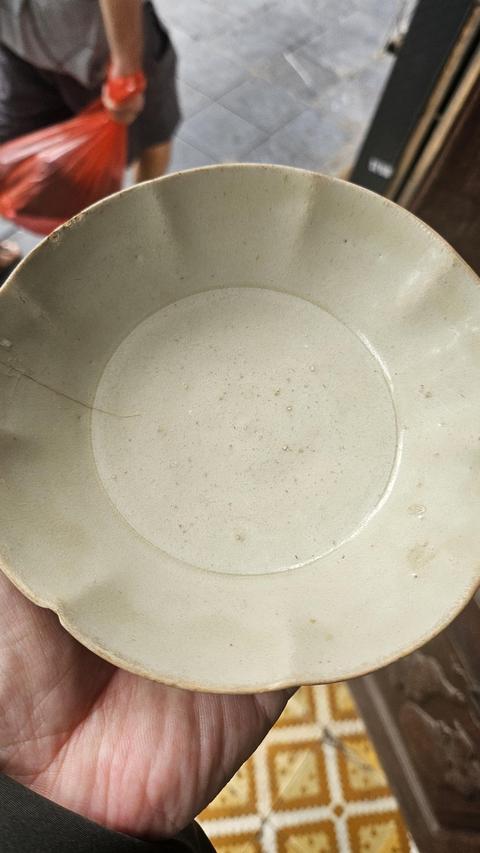 古玩陶瓷青白釉葵口盤真品鑒賞圖