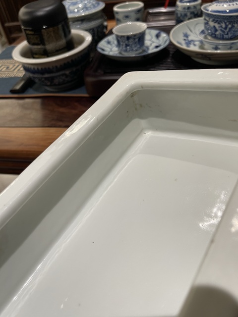 古玩陶瓷白釉四方四足水仙盆真品鑒賞圖