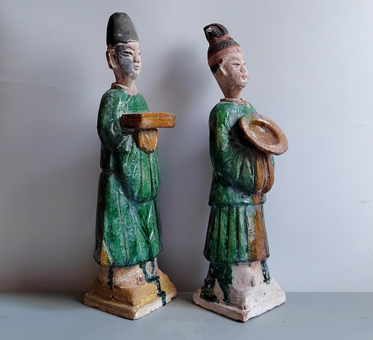 古玩陶瓷明代三彩人物俑一對拍賣，當前價格464元