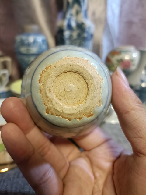 古玩陶瓷明晚·青花花卉紋杯 真品鑒賞圖