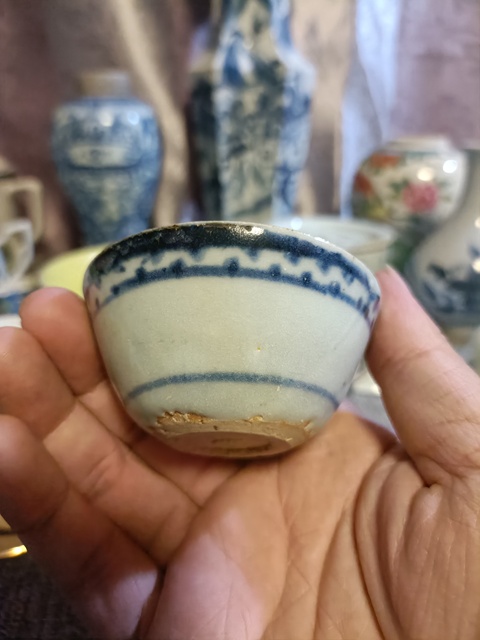 古玩陶瓷明晚·青花花卉紋杯 真品鑒賞圖