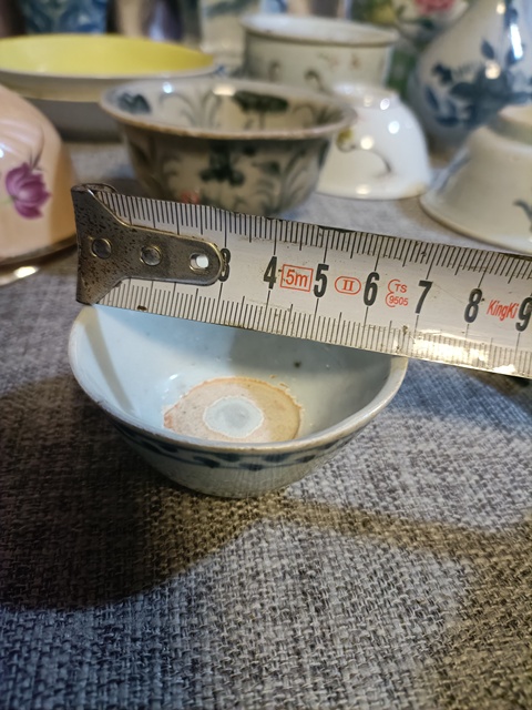 古玩陶瓷明晚·青花花卉紋杯 真品鑒賞圖