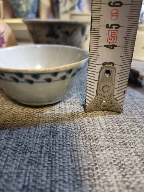 古玩陶瓷明晚·青花花卉紋杯 真品鑒賞圖