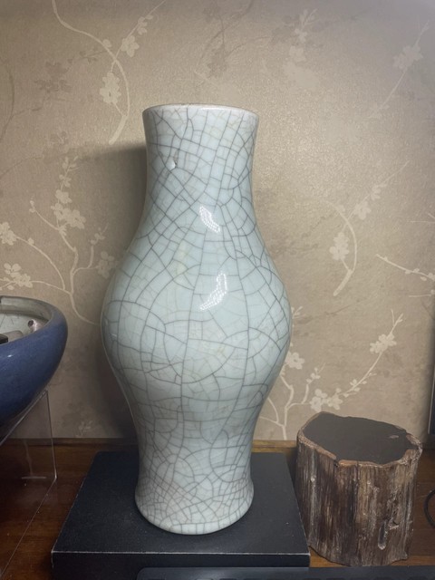 古玩陶瓷哥釉橄欖瓶真品鑒賞圖