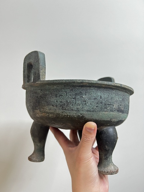 古玩銅器秦鼎真品鑒賞圖