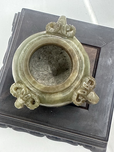古玩玉器和田玉雕“三足爐”真品鑒賞圖