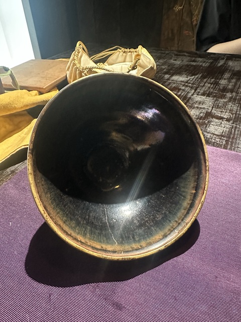 古玩陶瓷宋代時期黑釉束口盞真品鑒賞圖