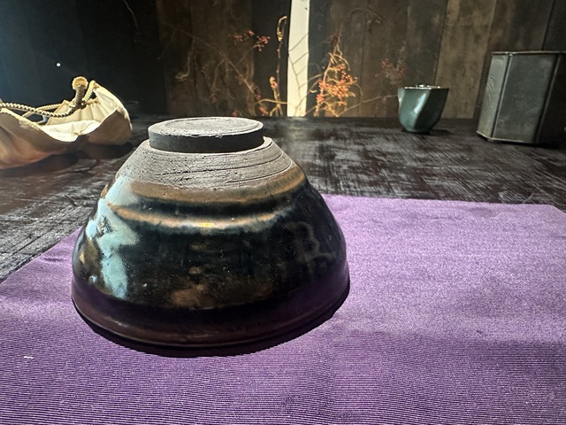 古玩陶瓷宋代時期黑釉束口盞真品鑒賞圖