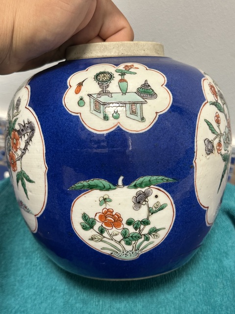古玩陶瓷清光緒 灑藍釉開窗五彩罐真品鑒賞圖