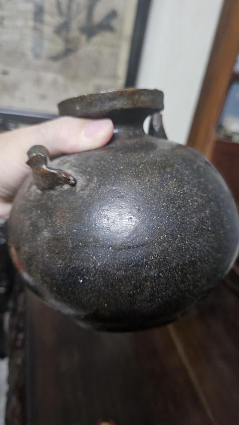 古玩陶瓷黑釉盤口壺真品鑒賞圖