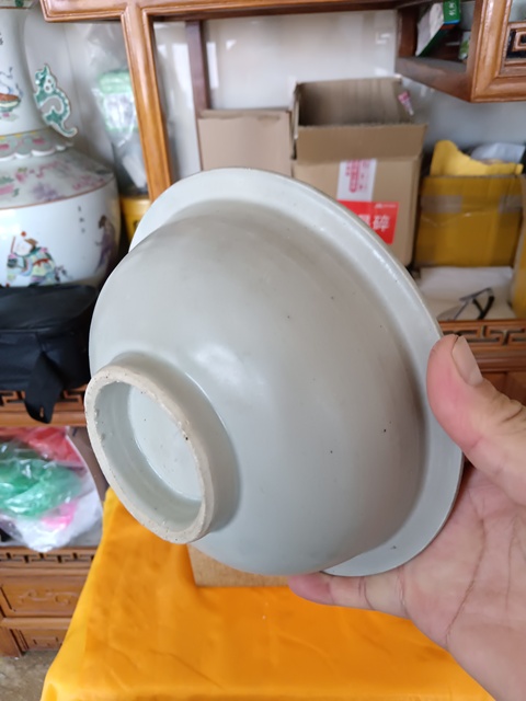 古玩陶瓷元末明初龍泉青瓷折沿碗拍賣，當前價格1980元