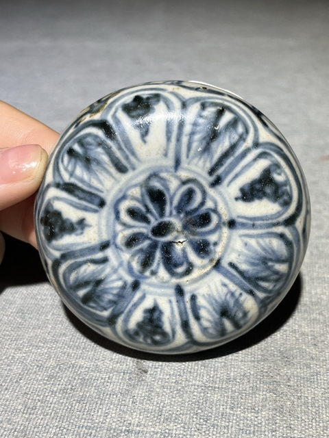 古玩陶瓷明早期青花花卉紋粉盒拍賣，當前價格980元