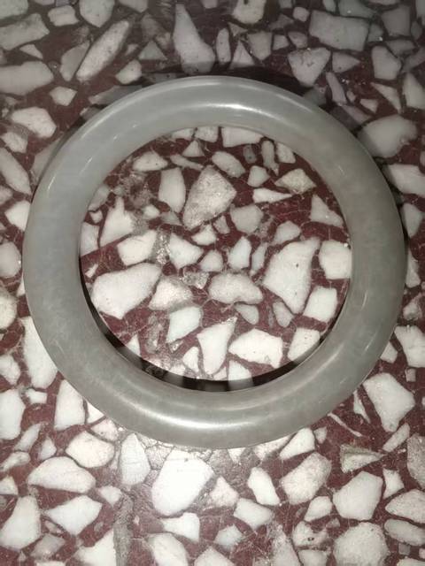 古玩玉器和田玉雕“素紋手鐲”真品鑒賞圖