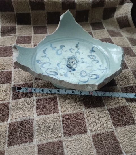古玩陶瓷青花瓷片真品鑒賞圖