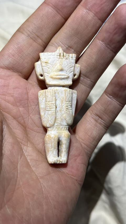 古玩玉器仿古神人像真品鑒賞圖