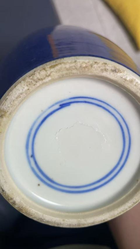 古玩陶瓷晚清灑藍釉瓶真品鑒賞圖