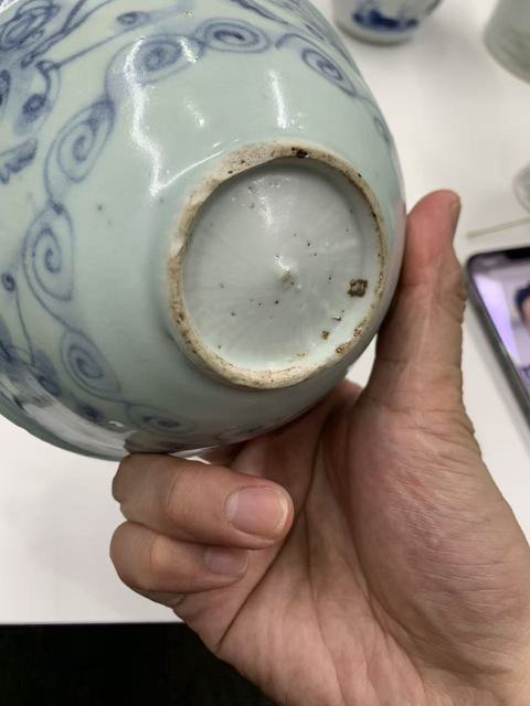 古玩陶瓷青花花卉紋碗真品鑒賞圖