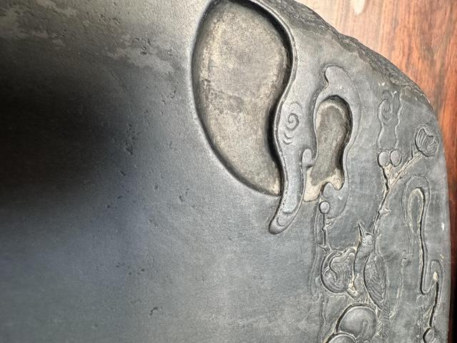 古玩雜項(xiàng)月梅紋硯真品鑒賞圖