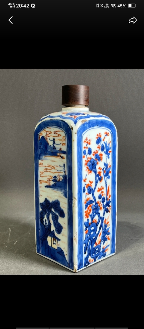 古玩陶瓷四方瓶真品鑒賞圖