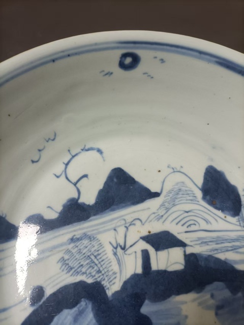 古玩陶瓷外紫金釉內青花山水紋洗手盆真品鑒賞圖