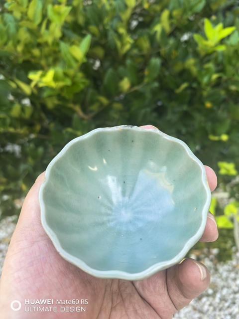 古玩陶瓷南宋龍泉青瓷蓮子杯拍賣，當前價格18000元