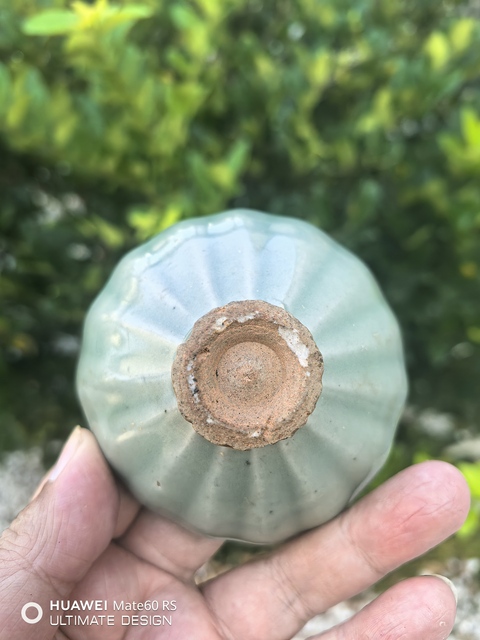 古玩陶瓷南宋龍泉青瓷蓮子杯拍賣，當前價格18000元
