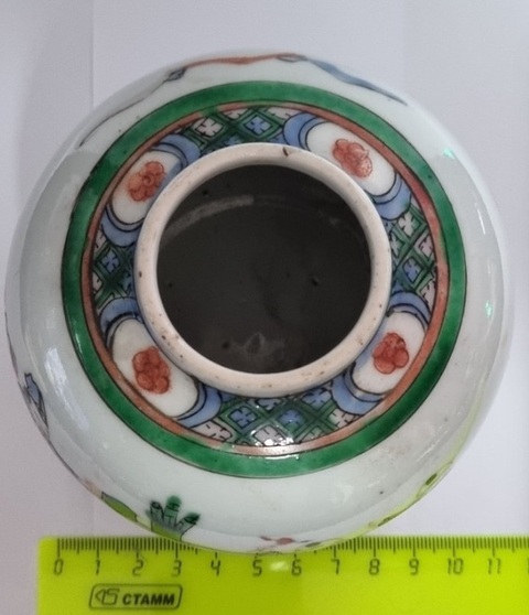 古玩陶瓷人物紋五彩罐真品鑒賞圖