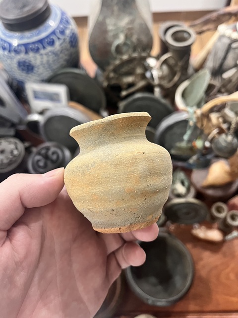 古玩陶瓷 青釉水盂真品鑒賞圖