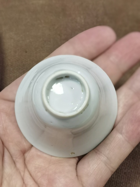 古玩陶瓷白釉杯真品鑒賞圖