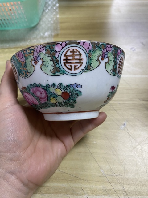古玩陶瓷廣彩碗真品鑒賞圖