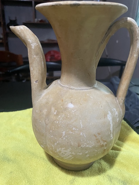 古玩陶瓷瓜棱執(zhí)壺真品鑒賞圖