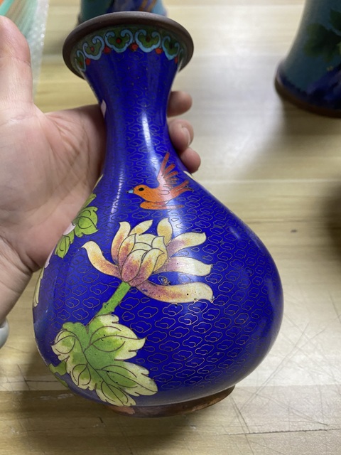 古玩銅器景泰藍銅賞瓶真品鑒賞圖