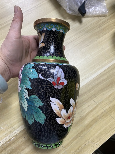 古玩銅器景泰藍瓶真品鑒賞圖