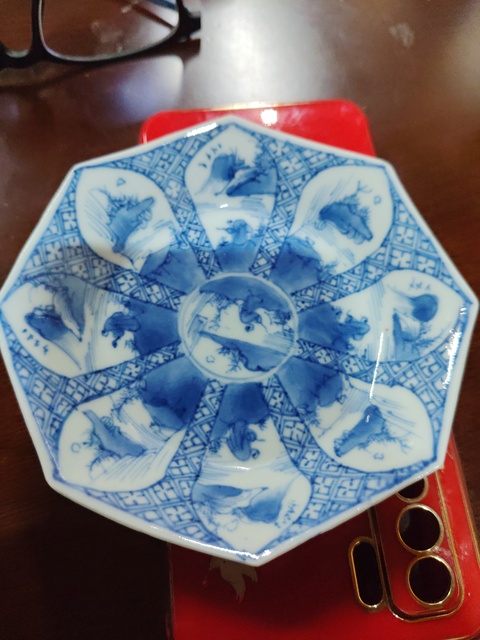 古玩陶瓷清康雍青花山水人物紋八角盤真品鑒賞圖