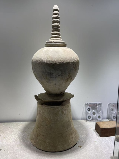 古玩陶瓷唐·龜塔真品鑒賞圖