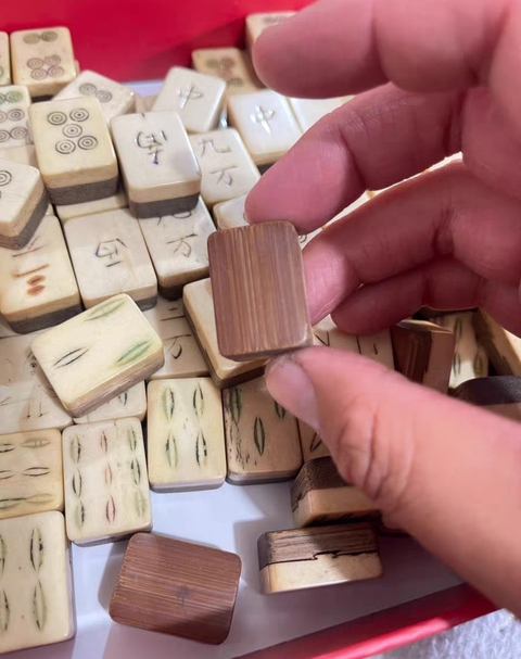 古玩雜項竹骨麻將真品鑒賞圖